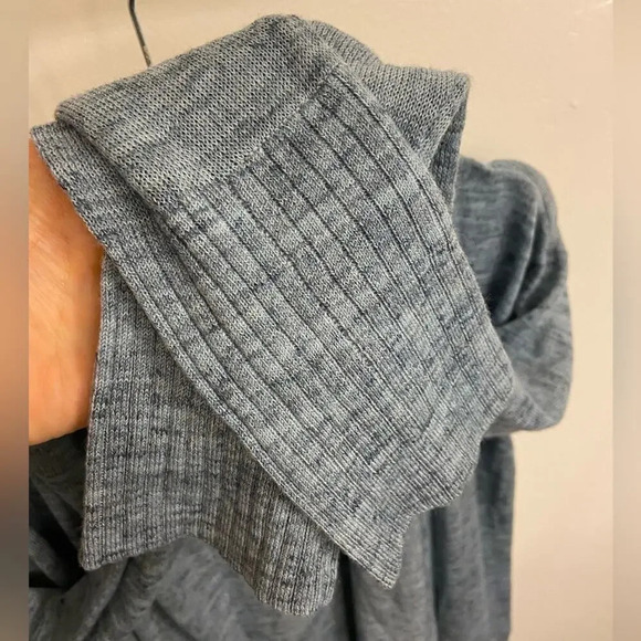 Lululemon Calm and Collected Wrap Heathered Sailboat Blue Size Medium - Picture 7 of 10